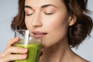 10 Reasons Why You Should Drink Your Green Juice Everyday 1