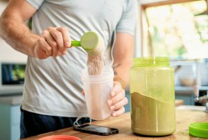Blog 33 What is the effectiveness of meal replacement shakes in losing weight