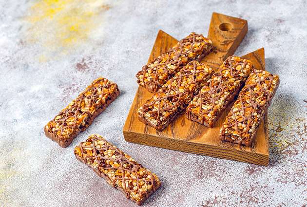 Blog 12 The Best Protein Bars for Post Workout Snacking